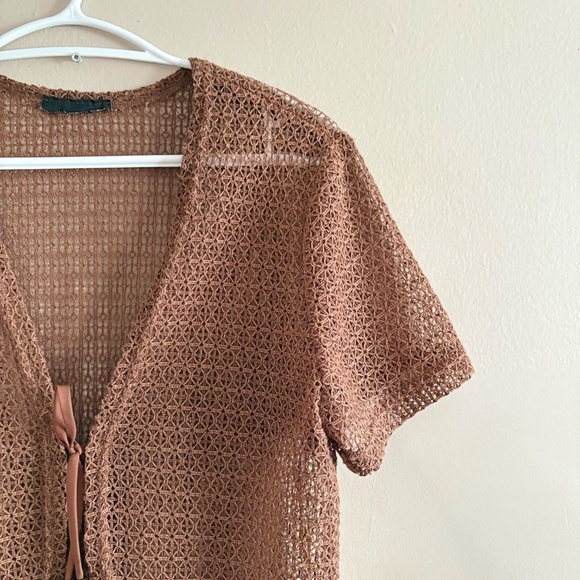 4/$10🎄Vintage Brown Crotchet Short Sleeve Tie Front Cardigan - Picture 5 of 13